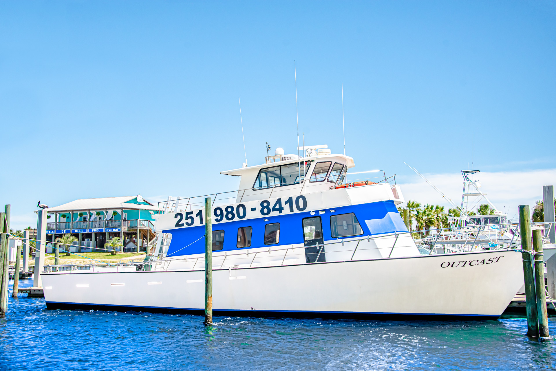 Caribe Marina "Outcast" Public Fishing Charter